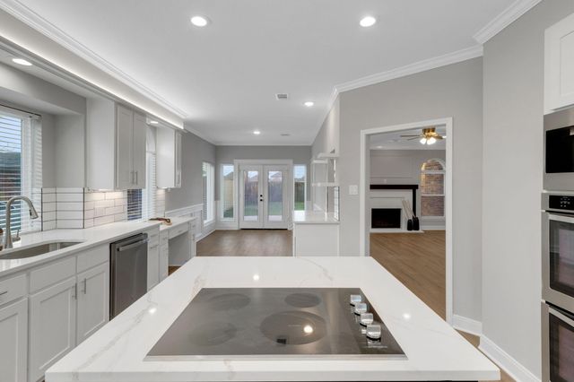 1202 Plantation Drive, Richmond, TX 77406