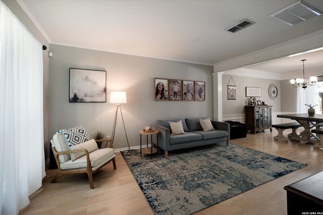 25167 Flying Arrow, San Antonio, TX 78258