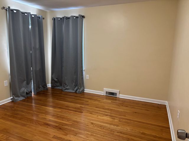 897 Colonel Ledyard Highway, Ledyard, CT 06339