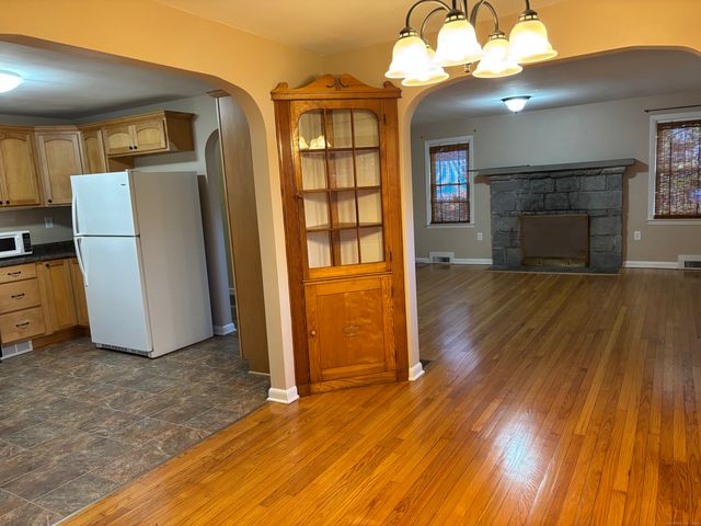 897 Colonel Ledyard Highway, Ledyard, CT 06339