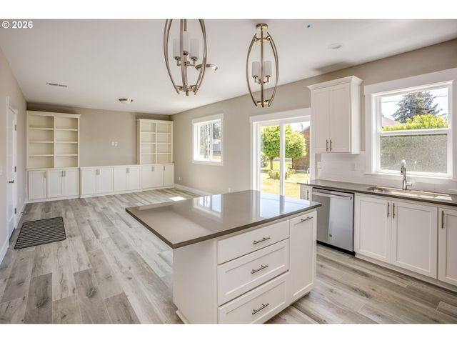 3731 HIGHWAY 101, Gearhart, OR 97138