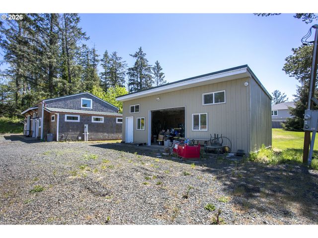 3731 HIGHWAY 101, Gearhart, OR 97138