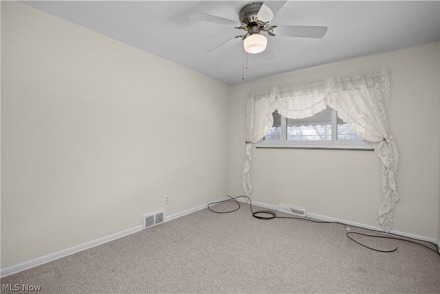 9242 W 130th Street, Strongsville, OH 44136