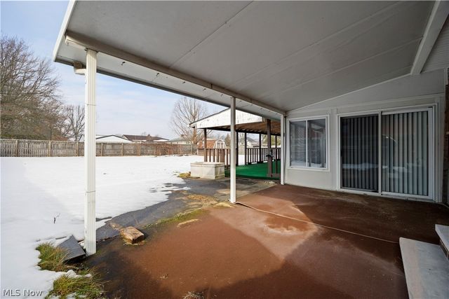 9242 W 130th Street, Strongsville, OH 44136