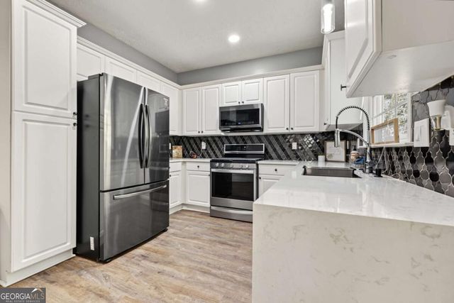 1918 Ascot Terrace NW, Acworth, GA 30102