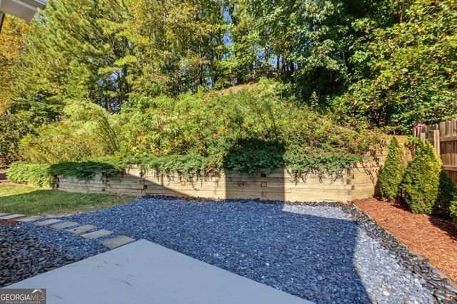 1918 Ascot Terrace NW, Acworth, GA 30102