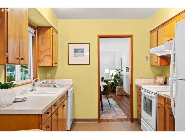 3012 Se 31ST Ave, Portland, OR 97202