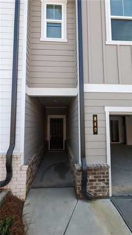 840 Point Place Drive, Loganville, GA 30052
