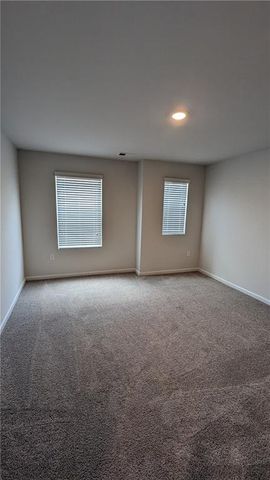 840 Point Place Drive, Loganville, GA 30052