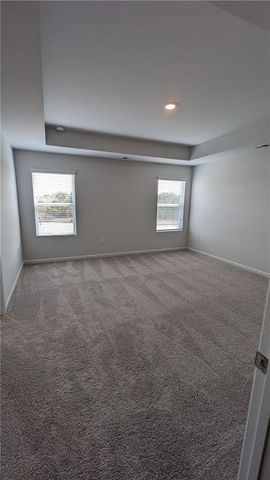840 Point Place Drive, Loganville, GA 30052