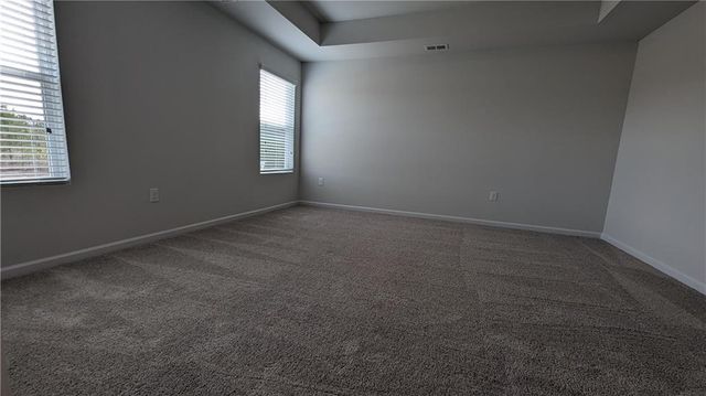 840 Point Place Drive, Loganville, GA 30052