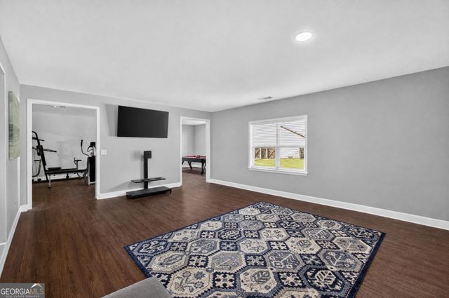 3952 Ivy Gate Drive, Buford, GA 30519