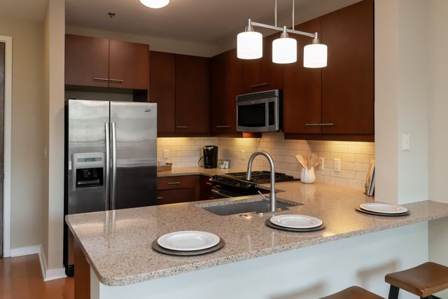 200 Manufacturers Road Apt 328, Chattanooga, TN 37405