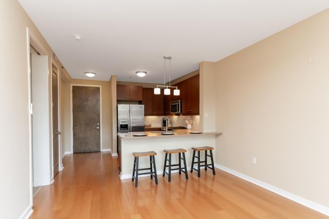 200 Manufacturers Road Apt 328, Chattanooga, TN 37405
