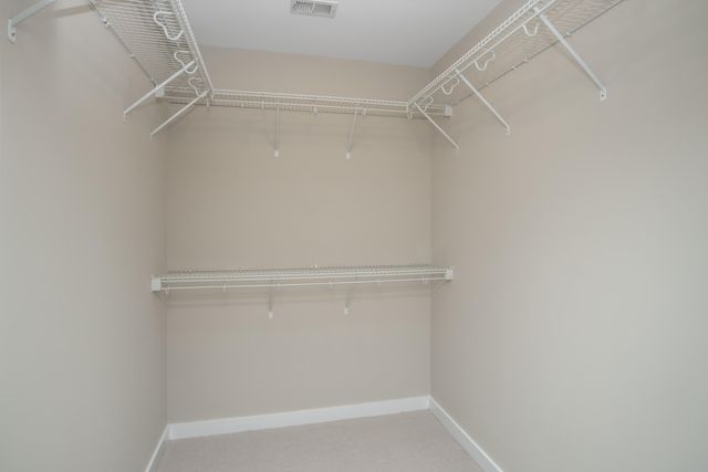 200 Manufacturers Road Apt 328, Chattanooga, TN 37405