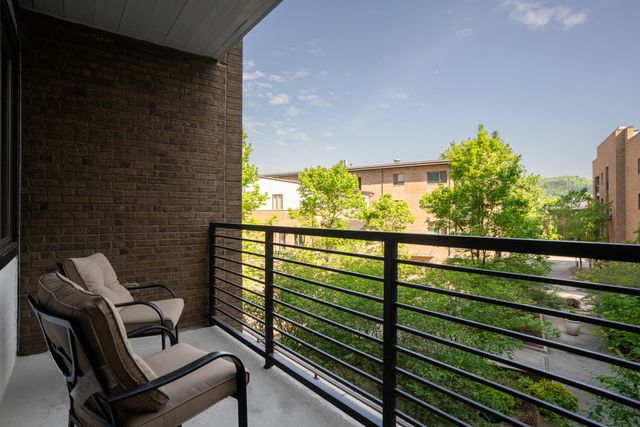 200 Manufacturers Road Apt 328, Chattanooga, TN 37405