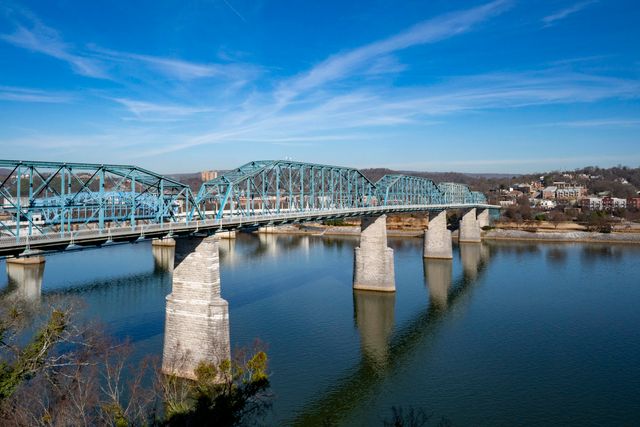 200 Manufacturers Road Apt 328, Chattanooga, TN 37405
