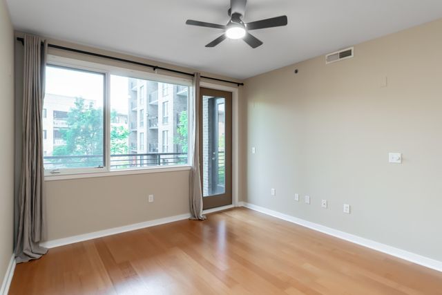 200 Manufacturers Road Apt 328, Chattanooga, TN 37405