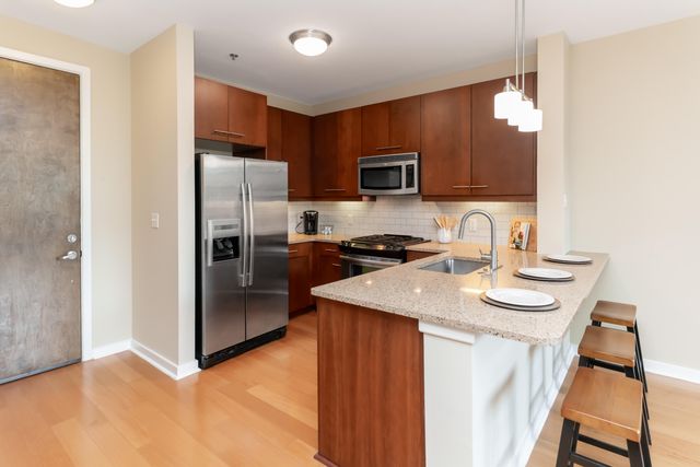200 Manufacturers Road Apt 328, Chattanooga, TN 37405