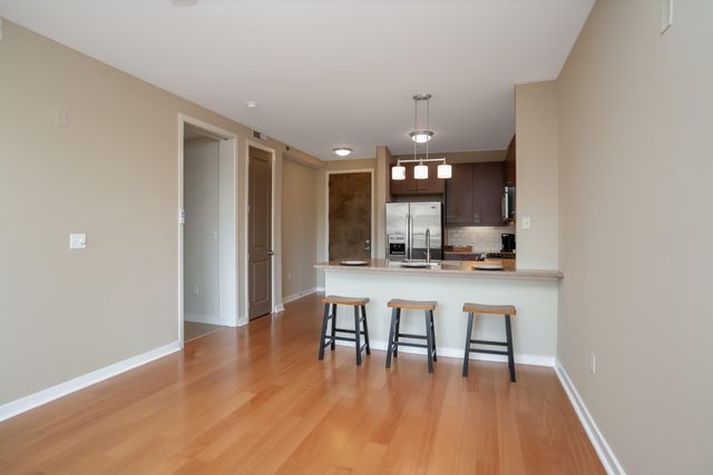 200 Manufacturers Road Apt 328, Chattanooga, TN 37405