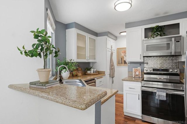 2746 Ariane 148, San Diego, CA 92117