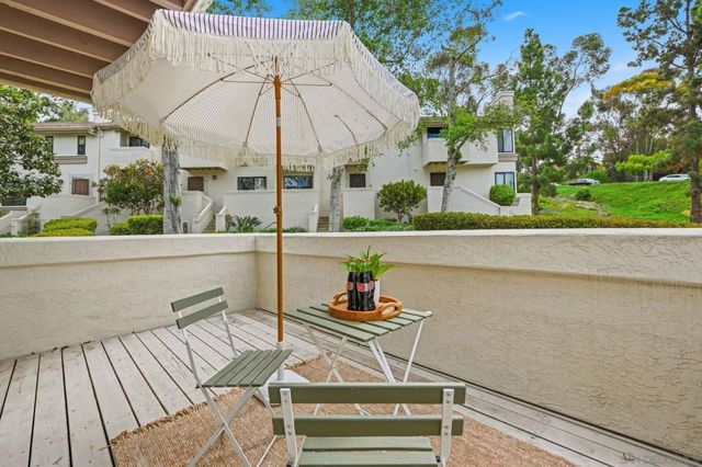 2746 Ariane 148, San Diego, CA 92117