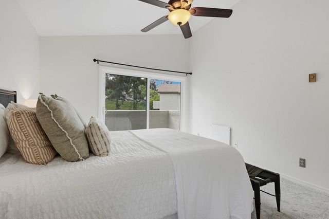 2746 Ariane 148, San Diego, CA 92117