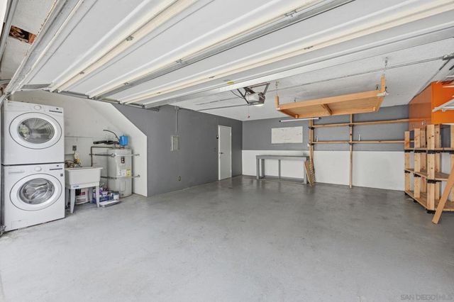 2746 Ariane 148, San Diego, CA 92117