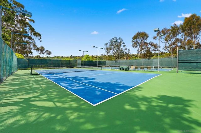 2746 Ariane 148, San Diego, CA 92117