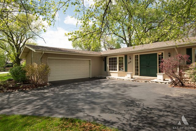 304 S Circle Drive, Palatine, IL 60067