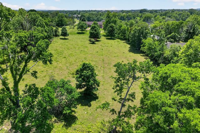 1174 Highway 25, Gallatin, TN 37066