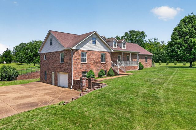 1174 Highway 25, Gallatin, TN 37066