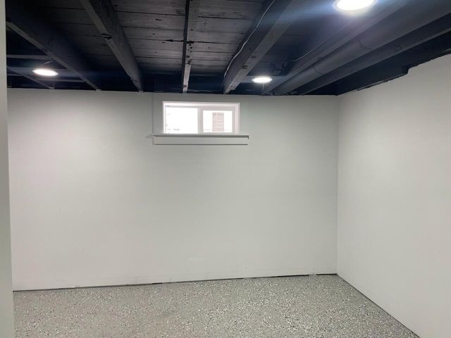 530 Mckeighan Avenue, Flint, MI 48507