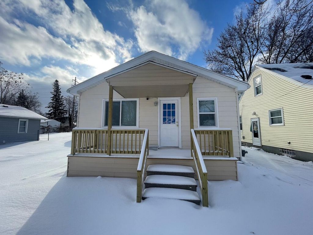 530 Mckeighan Avenue, Flint, MI 48507