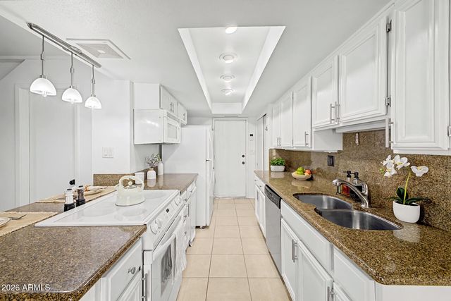 8646 S 51ST Street 2, Phoenix, AZ 85044