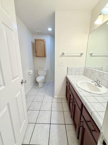 1612 N Norman Drive, Visalia, CA 93292