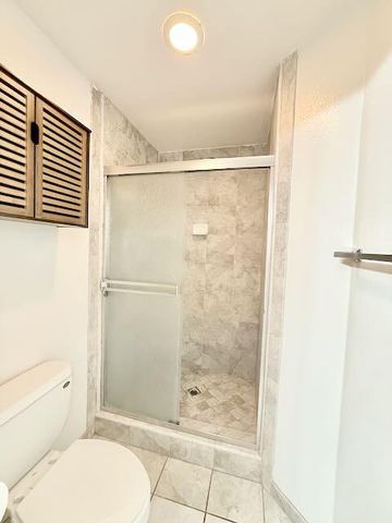 1612 N Norman Drive, Visalia, CA 93292