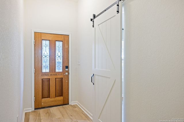 7019 Heathers, San Antonio, TX 78227