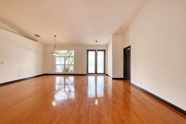 1 Kepner Dr, Boynton Beach, FL 33435