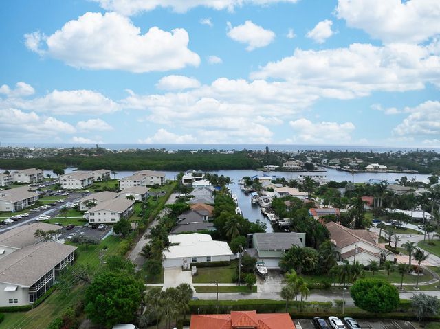 1 Kepner Dr, Boynton Beach, FL 33435