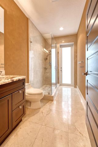 1 Kepner Dr, Boynton Beach, FL 33435