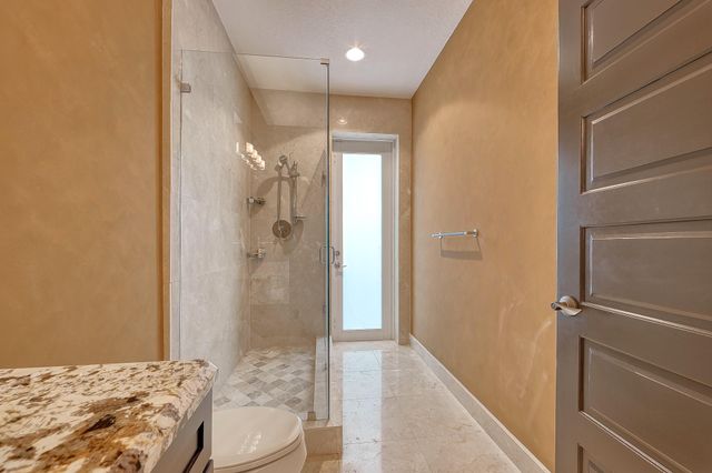 1 Kepner Dr, Boynton Beach, FL 33435