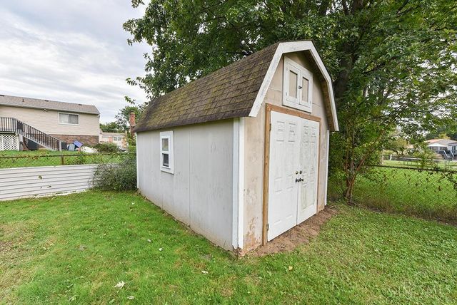 9926 Pinedale Drive, Colerain Twp, OH 45231