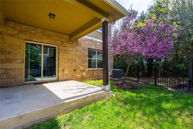 516 E Slaughter LN 1901, Austin, TX 78744