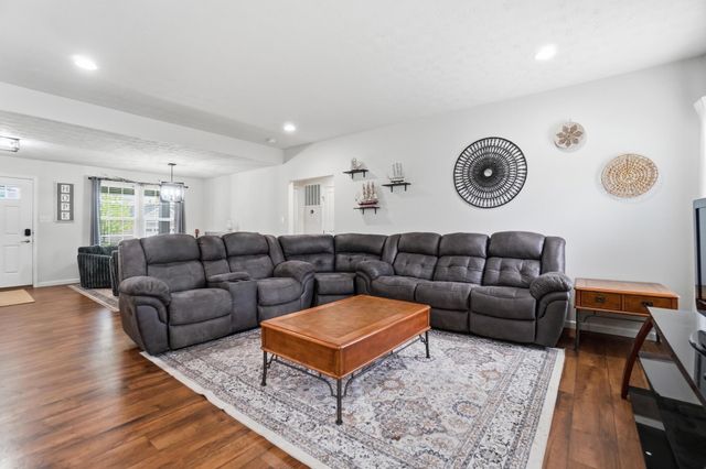 1200 Scarlet Oak Drive 1200 Scarlet Oak Drive, Tipp City, OH 45371