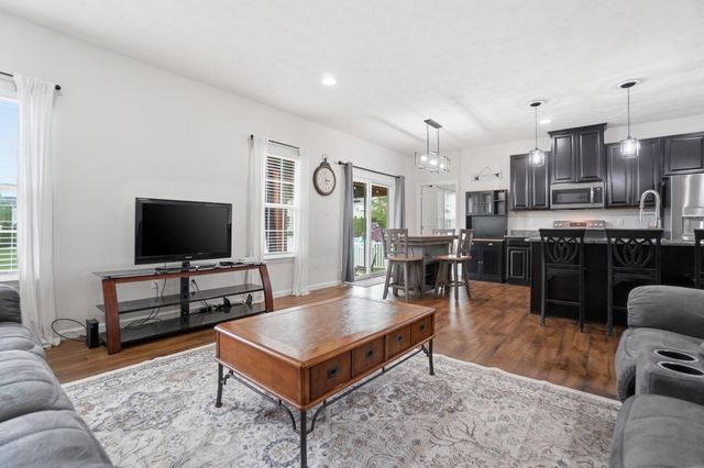 1200 Scarlet Oak Drive 1200 Scarlet Oak Drive, Tipp City, OH 45371