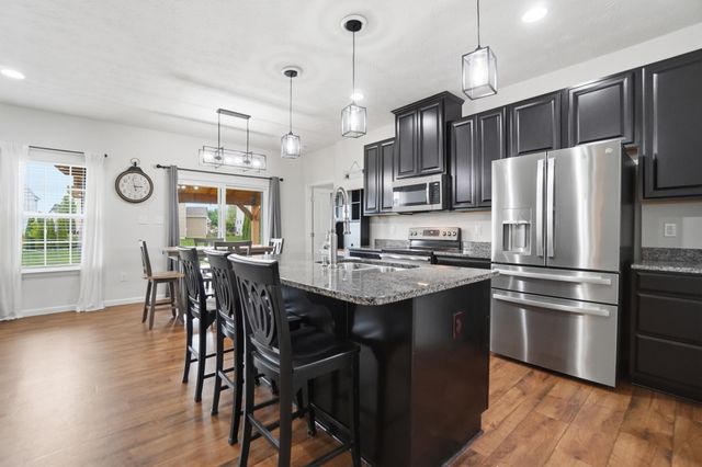 1200 Scarlet Oak Drive 1200 Scarlet Oak Drive, Tipp City, OH 45371
