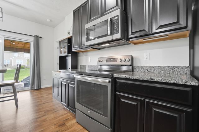 1200 Scarlet Oak Drive 1200 Scarlet Oak Drive, Tipp City, OH 45371