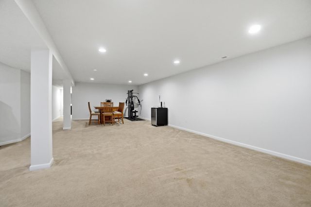 1200 Scarlet Oak Drive 1200 Scarlet Oak Drive, Tipp City, OH 45371