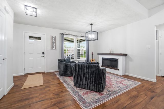 1200 Scarlet Oak Drive 1200 Scarlet Oak Drive, Tipp City, OH 45371